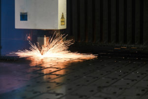 machine de découpe laser métal